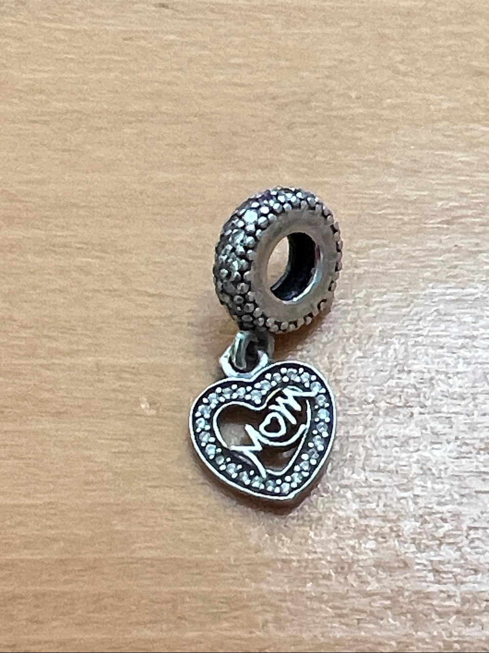 Pandora Center of My Heart Mom Dangle - Picture 2 of 8